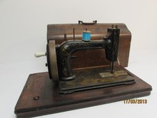 (ref1A) Antique hand driven sewing machine