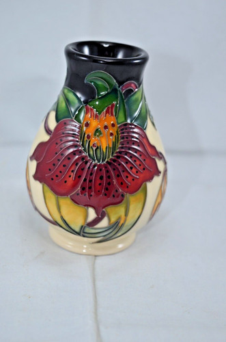 Moorcroft anna lily vase - lily,