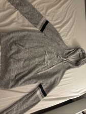 Hollister Women's Grey Hoodie Xs Thick Material Excellent Condition
