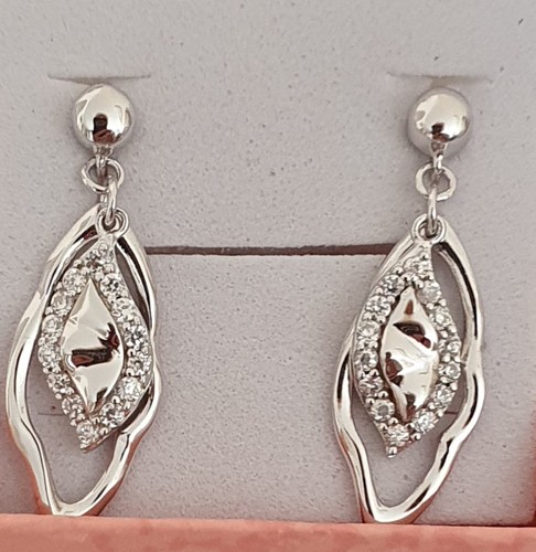 Sterling silver cubic zirconia - cubic,