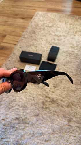 Black prada sunglasses - black,