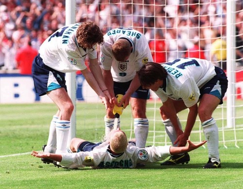 Gazza dentist chair
