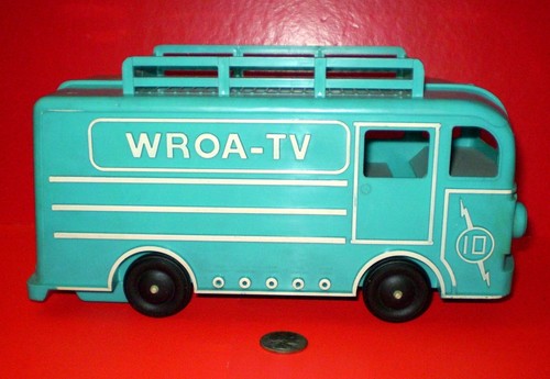 Vintage 1950s renwal wroa - vintage,