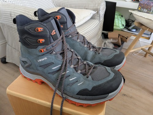 Lowa size mens innovo - lowa, uk