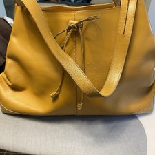 Tod's Women's Leather Natural