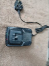 Titan Charger TTB7 12CHR 18v