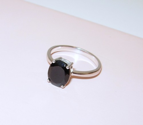 Beautiful black spinel - black,
