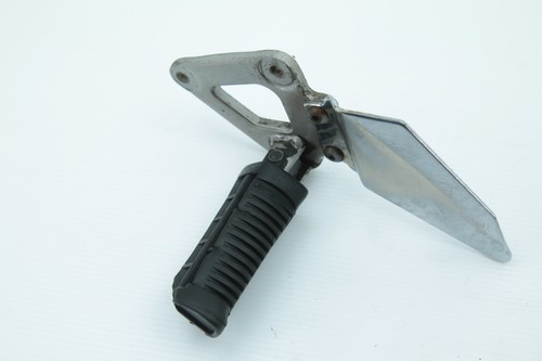 Suzuki 500 left footrest 1 - suzuki, gs