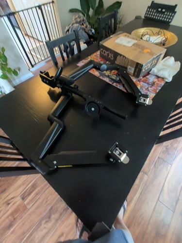 Huanuo triple monitor mount - monitor,