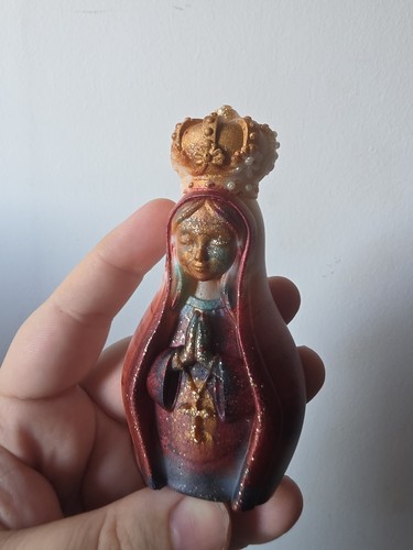Handmade resin our lady - our,