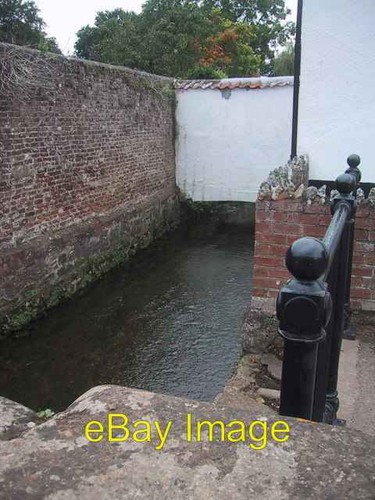 Photo 6x4 leat - leat, to