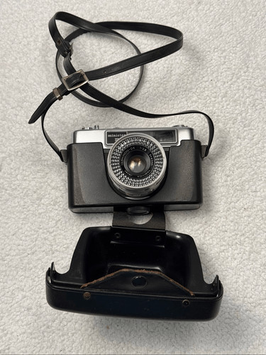 Vintage yashica minister - yashica,