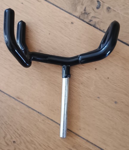 Boom pole support stand - pole,