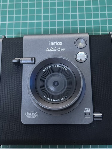 Fujifilm instax wide evo - wide,