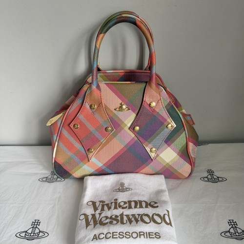 Authentic vivienne westwood - vivienne,