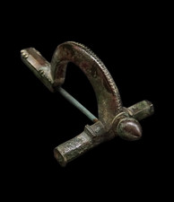 BRONZE ROMAN CRUCIFORM FIBULA