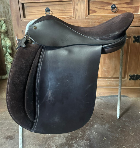 Flyde show saddle 17inch - show,