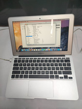 Apple MacBook Air 11” Early
