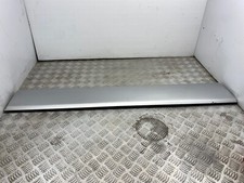 2016 OPEL VAUXHALL VIVARO REAR RIGHT DRIVER SIDE DOOR MOULDING TRIM OEM 93453580