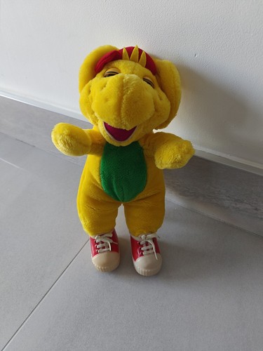 The dinosaur barney - bj,