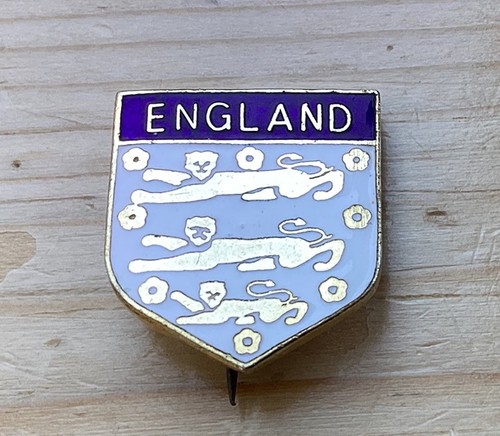 Old england football - old,