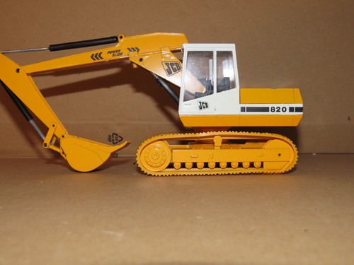 Nzg 286 jcb 820 - jcb,