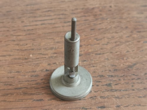 Cannon pinion tightening tool - pinion,