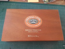 Medallion  Havana 25 Petit