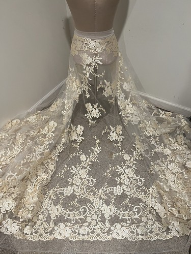 Ivory gold corded embroidery - gold,