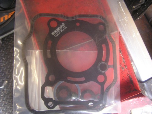 Honda cbr125r head - cbr125r, gasket