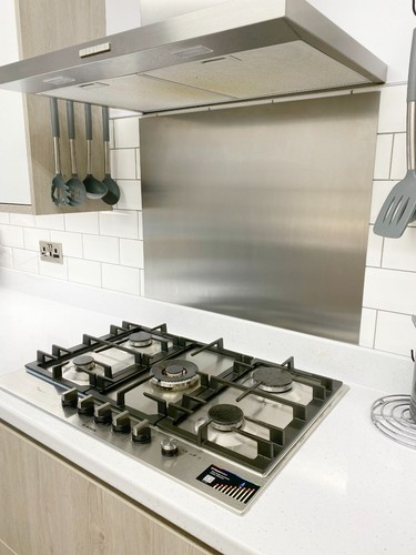Satin anodised aluminium - satin,