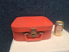 Vintage 70s / 80’s Red