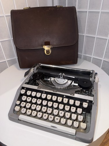 Brother portable typewriter - portable,