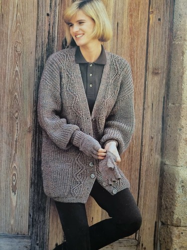 Knitting pattern lady v - pattern, lady's