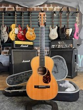 Larrivee O-50 Gloss Natural 2004 Parlor Acoustic Guitar