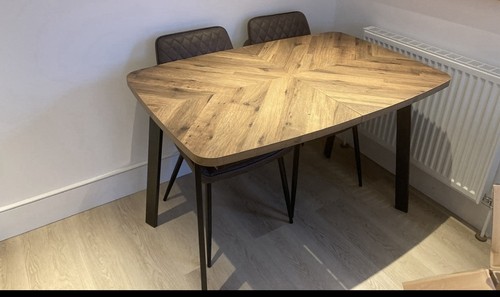 Dark bronx 6 seater - dark,