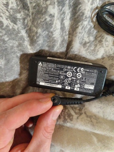 Charger delta adp 40ph 19v - delta,
