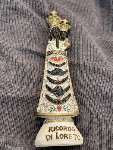 Saint mary statue figurine - mary,