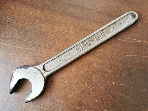 Large heavy vintage king - heavy,