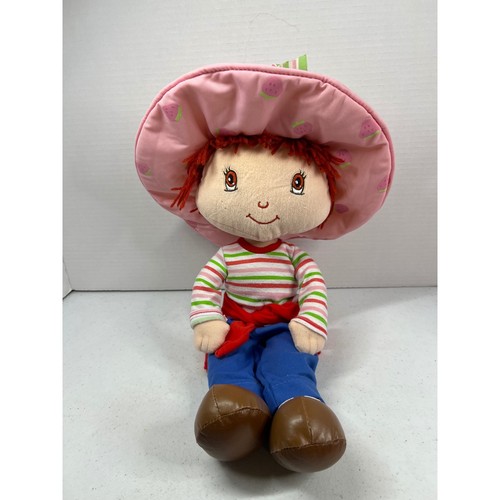 Strawberry shortcake plush - strawberry,