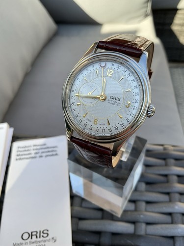 Stunning oris pointer date - oris,