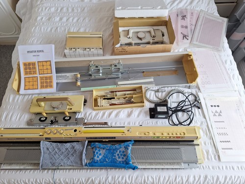 Knitmaster silver reed 560 - knitmaster,