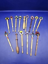 15 wooden decorated lace