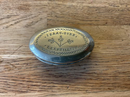 Georgian white metal oval - white,