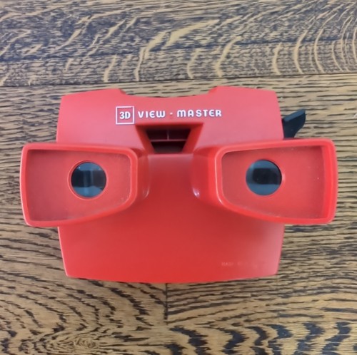 Vintage view master red toy - 3d,