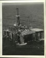 1971 Press Photo Odeco's "Ocean Traveler" departs Port Elizabeth, South Africa