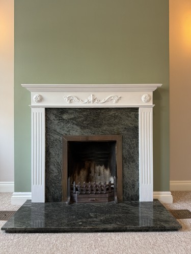 Fireplace surround mantel - -,