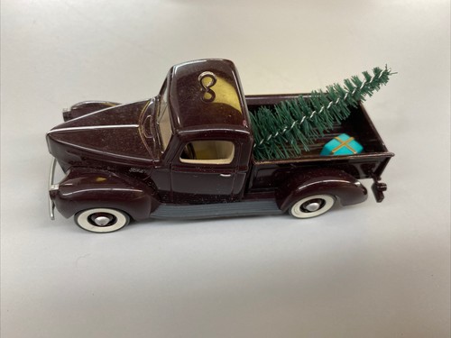Hallmark keepsake 1940 ford - 1940,
