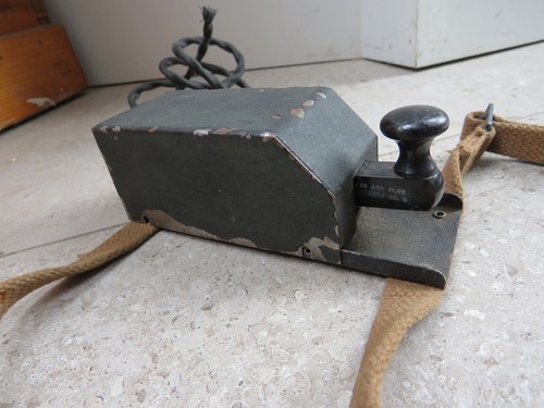 Wwii radio morse code key - radio,