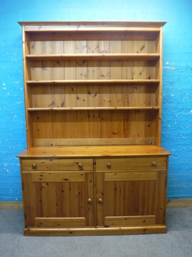 Solid chunky wood large welsh - ,